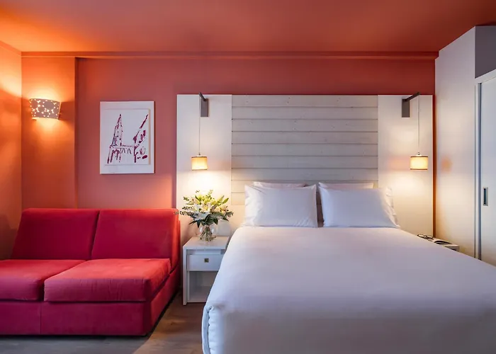 Le Grand By Collection Hotel 3*