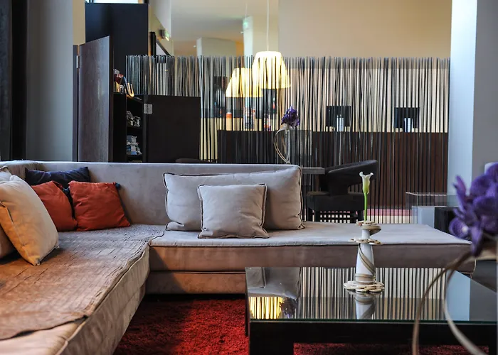 Le Grand By Collection Hotel 3*