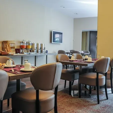 Le Grand Hotel 3*
