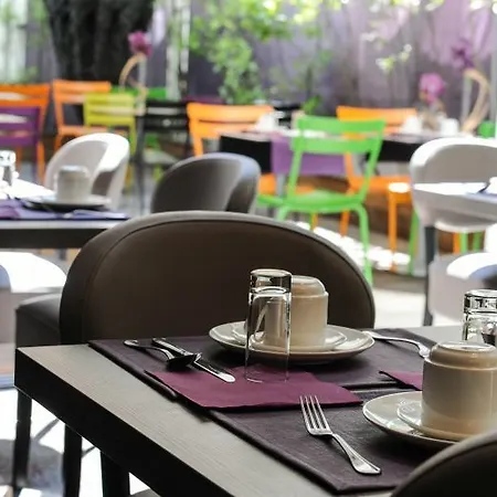Le Grand Hotel 3*