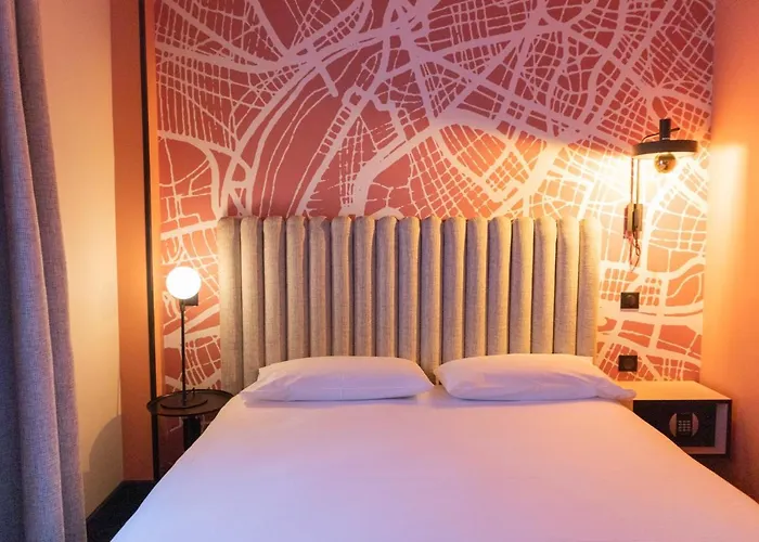 Le Grand By Collection Hotel 3*